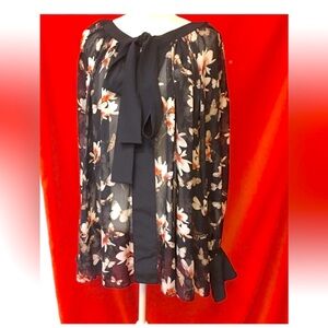 Givenchy tie neck relaxed top butterfly print silk size 40